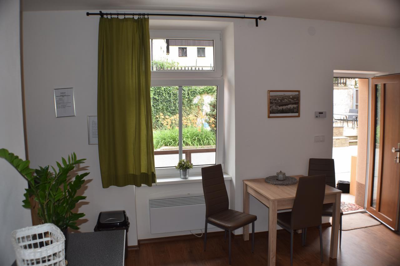 Apartmany Lipa 塔博尔 外观 照片
